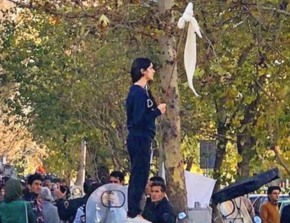 Women without hijab